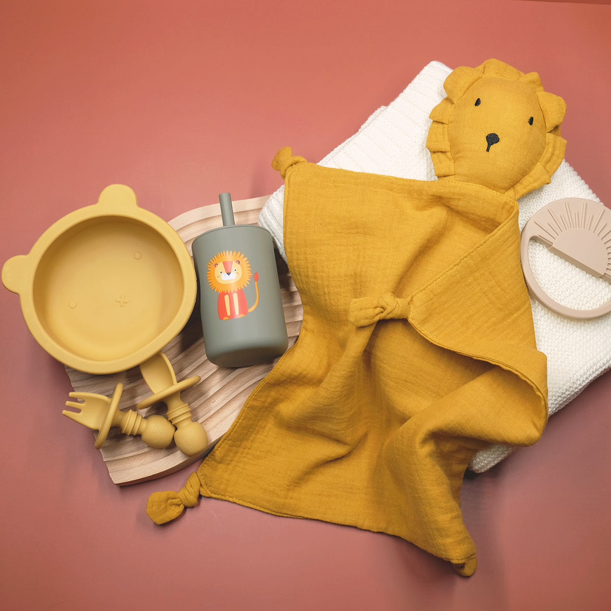 Lion Animal Comforter (Mustard)