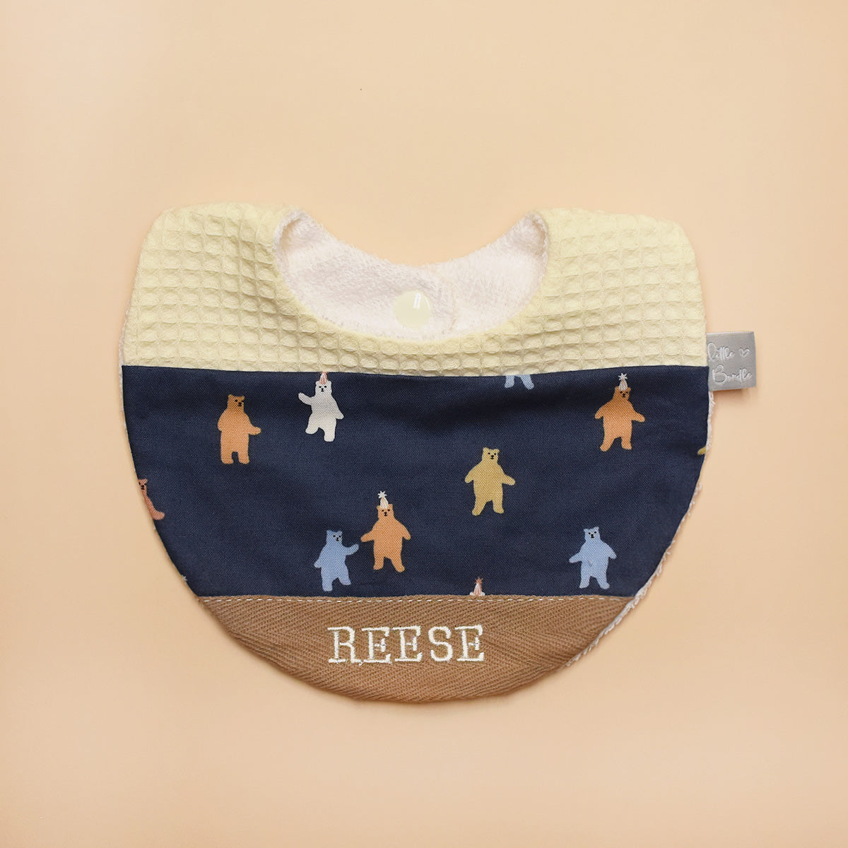 Handmade Cotton Bib (Grizzly Bear x Multi)