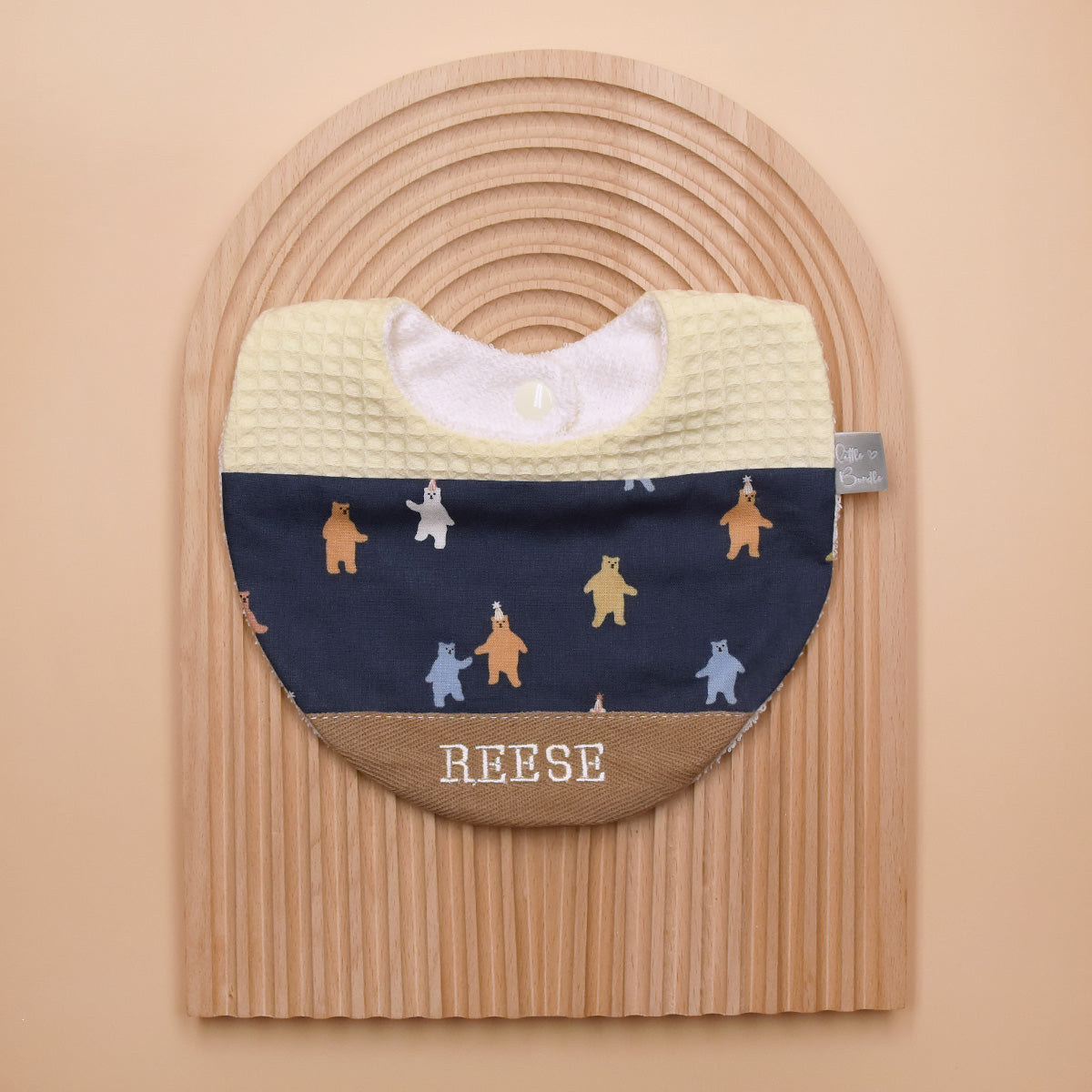 Handmade Cotton Bib (Grizzly Bear x Multi)